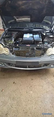 2005 Mercedes-Benz Clase C — foto 5 / 11