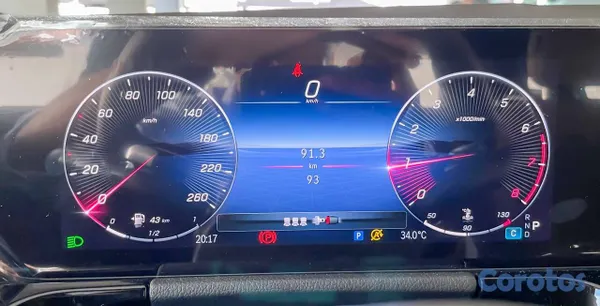 2025 Mercedes-Benz Clase GLA — foto 11 / 12