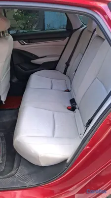 2018 Honda Accord — foto 10 / 13