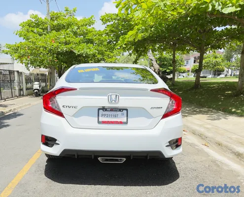 2020 Honda Civic — foto 3 / 10