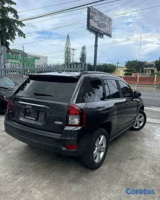 2016 Jeep Compass — foto 3 / 6