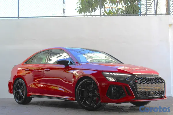 2023 Audi RS3 — foto 2 / 10
