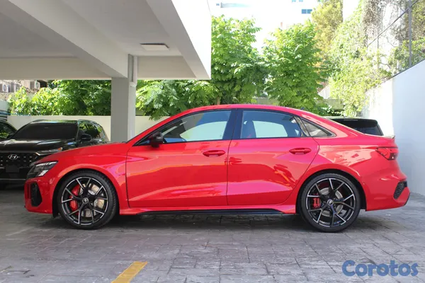 2023 Audi RS3 — foto 4 / 10