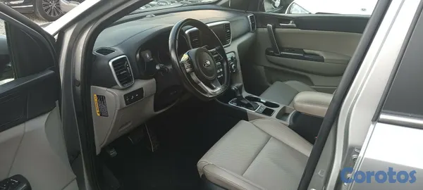2021 Kia Sportage — foto 5 / 12
