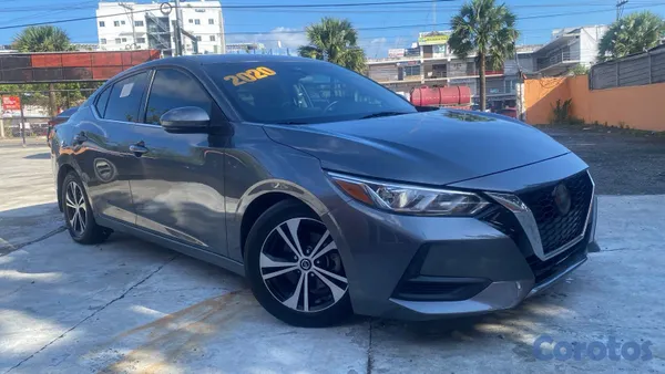 2020 Nissan Sentra — foto 1 / 8