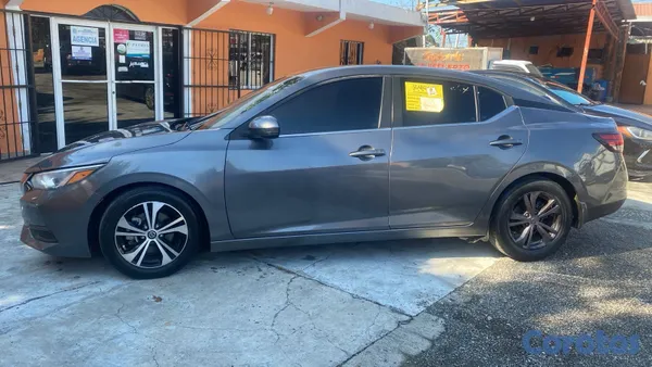 2020 Nissan Sentra — foto 3 / 8