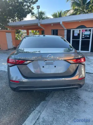 2020 Nissan Sentra — foto 4 / 8
