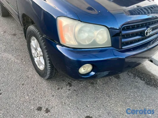 2001 Toyota Highlander — foto 13 / 28