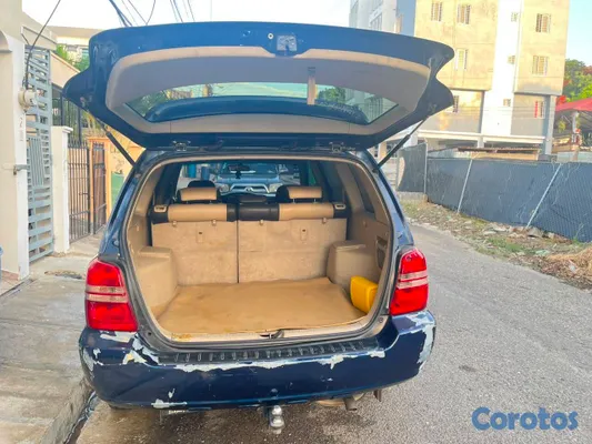 2001 Toyota Highlander — foto 26 / 28