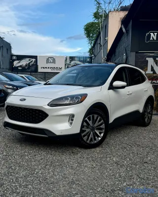 2020 Ford Escape — foto 4 / 9