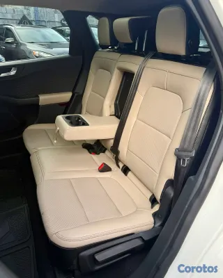 2020 Ford Escape — foto 9 / 9