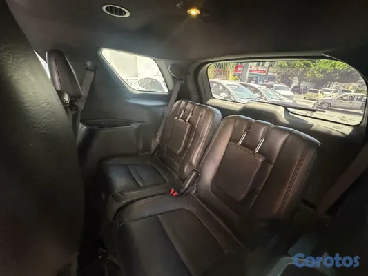 2014 Ford Explorer — foto 8 / 10