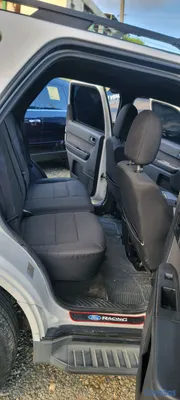 2011 Ford Escape — foto 7 / 10