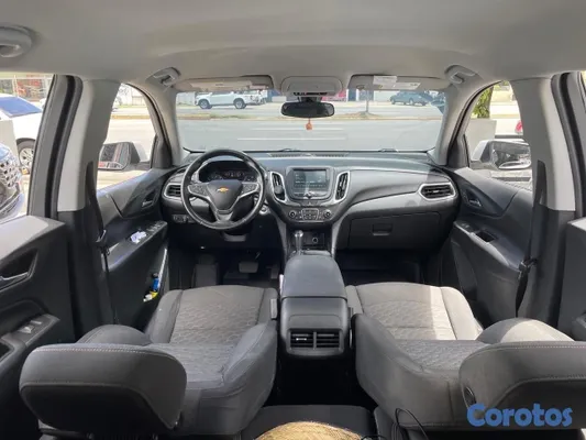 2018 Chevrolet Equinox — foto 3 / 9