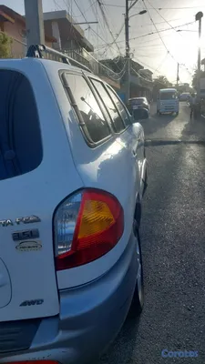 2004 Hyundai Santa Fe — foto 4 / 5