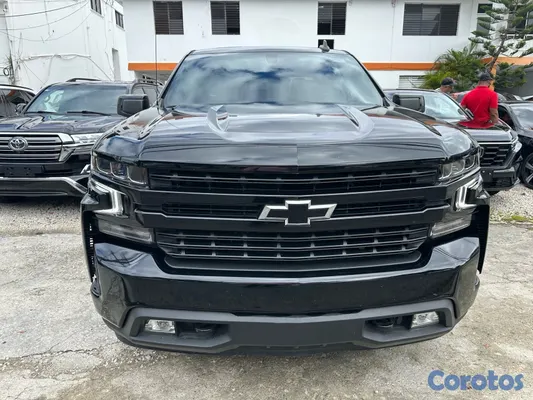 2021 Chevrolet Silverado — foto 3 / 10