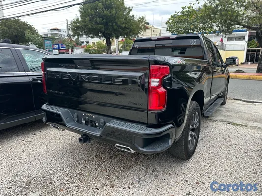 2021 Chevrolet Silverado — foto 5 / 10