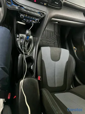 2019 Hyundai hiunday veloster — foto 3 / 7