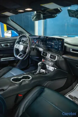 2024 Ford Mustang — foto 10 / 12