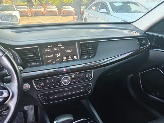 2018 Kia K-7 — foto 6 / 10
