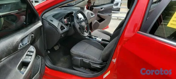 2016 Chevrolet Cruze — foto 6 / 8