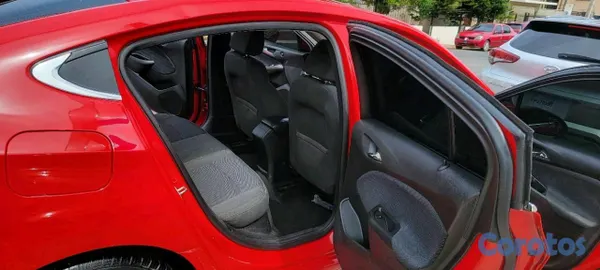 2016 Chevrolet Cruze — foto 8 / 8