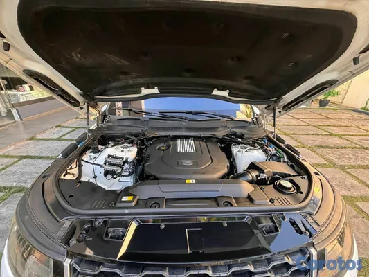 2018 Land Rover Range Rover — foto 6 / 8