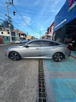2018 Honda Civic — foto 5 / 10