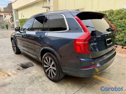 2023 Volvo Xc90 — foto 4 / 14