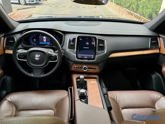2023 Volvo Xc90 — foto 8 / 14