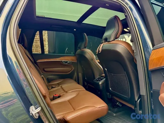 2023 Volvo Xc90 — foto 13 / 14