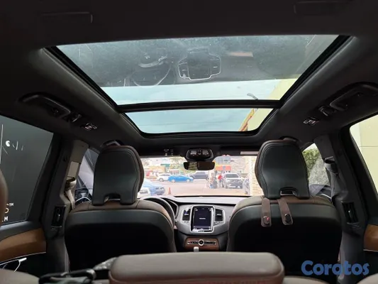 2023 Volvo Xc90 — foto 14 / 14