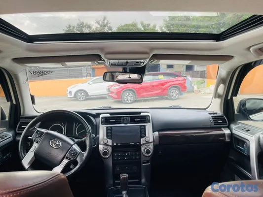 2023 Toyota 4 Runner — foto 4 / 9