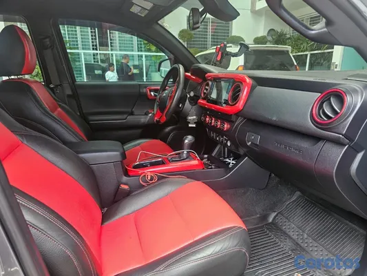 2019 Toyota Tacoma — foto 6 / 11