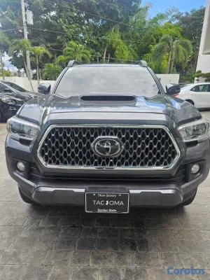 2019 Toyota Tacoma — foto 8 / 11