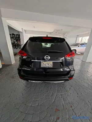 2021 Nissan X-Trail — foto 8 / 11