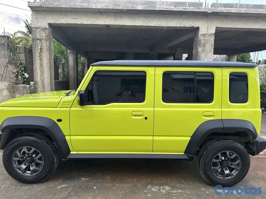 2025 Suzuki Jimny — foto 4 / 4