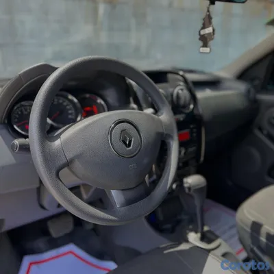 2016 Renault Duster — foto 8 / 10