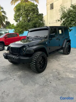 2016 Jeep Sahara — foto 5 / 16