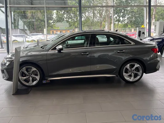 2023 Audi S3 — foto 4 / 11