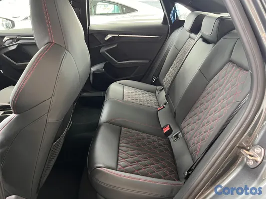 2023 Audi S3 — foto 9 / 11