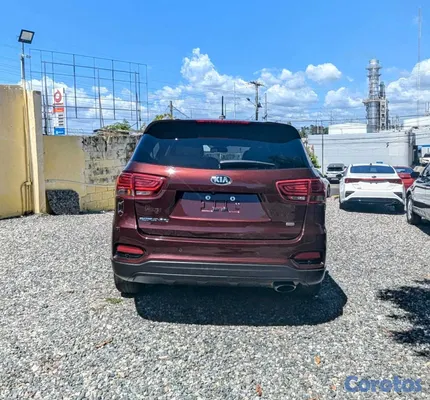 2020 Kia Sorento — foto 6 / 10