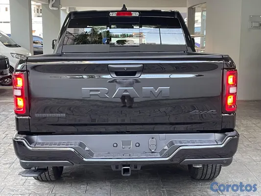 2026 Otra Ram 1500 Big Horn — foto 3 / 12