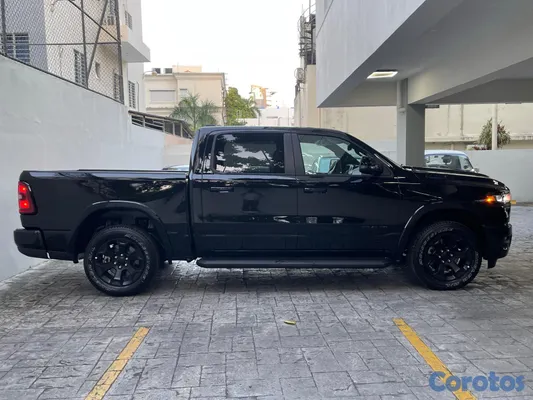 2026 Otra Ram 1500 Big Horn — foto 5 / 12