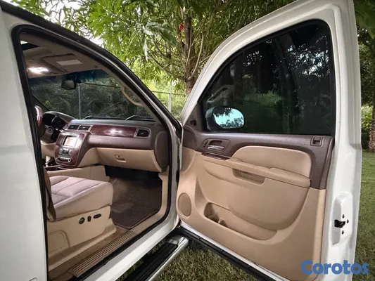 2010 Chevrolet Silverado — foto 5 / 10