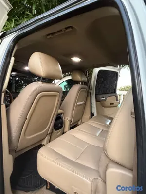 2010 Chevrolet Silverado — foto 7 / 10