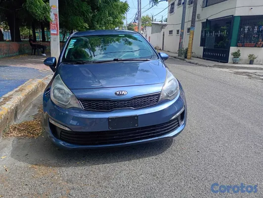 2016 Kia Rio — foto 3 / 8