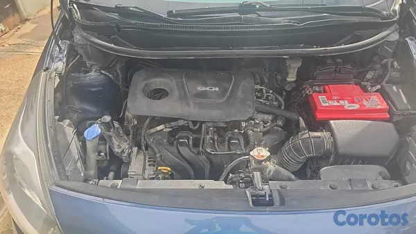 2016 Kia Rio — foto 6 / 8