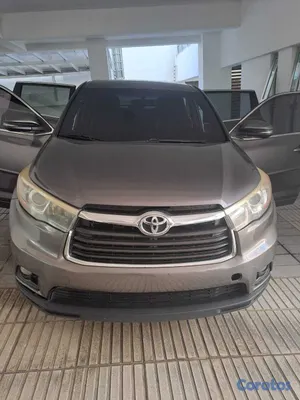 2015 Toyota Highlander — foto 9 / 14