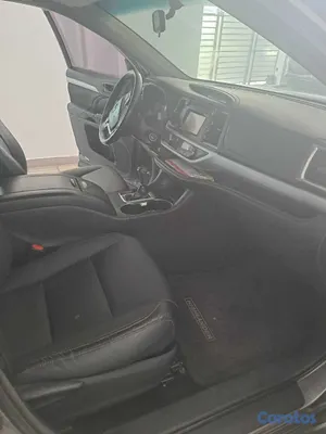 2015 Toyota Highlander — foto 12 / 14